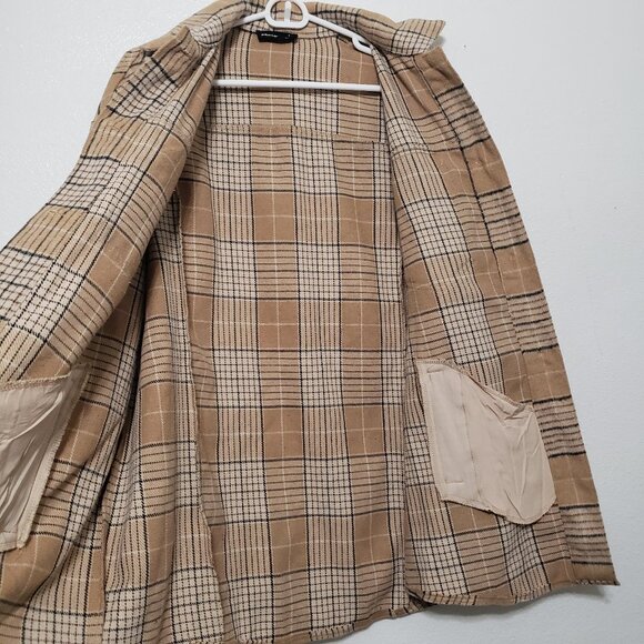 Akaiv Wool Blend Plaid Shacket - Picture 5 of 11